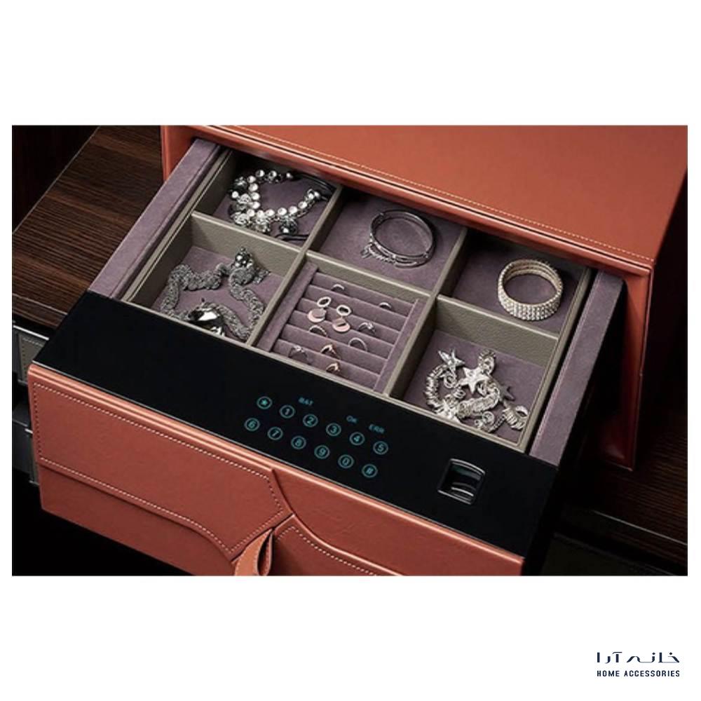 Fantoni-J908