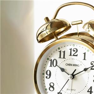 Manelli-clockGold-3