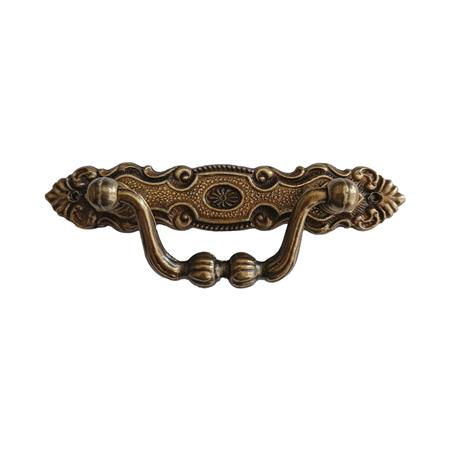 دستگیره کمدی کلاسیک مانلی M135